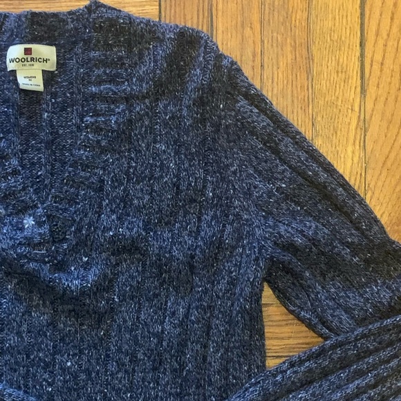 Woolrich Wool Blend V-Neck Sweater Mulberry Gray Womens Medium - Picture 3 of 3